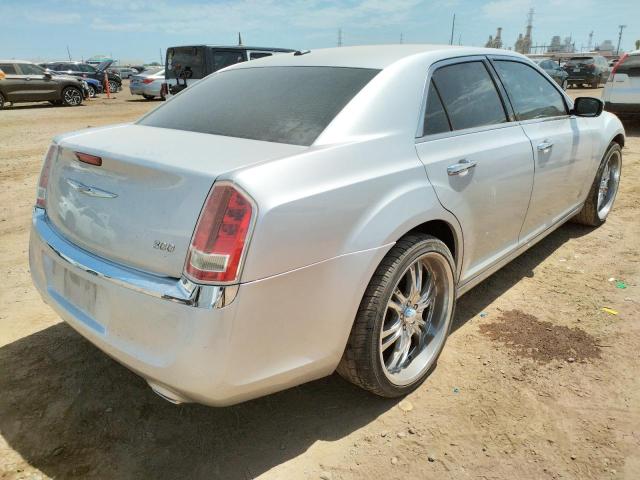 Photo 4 from auction – 2011 CHRYSLER 300 LIMITE with VIN 2C3CA5CG8BH614152