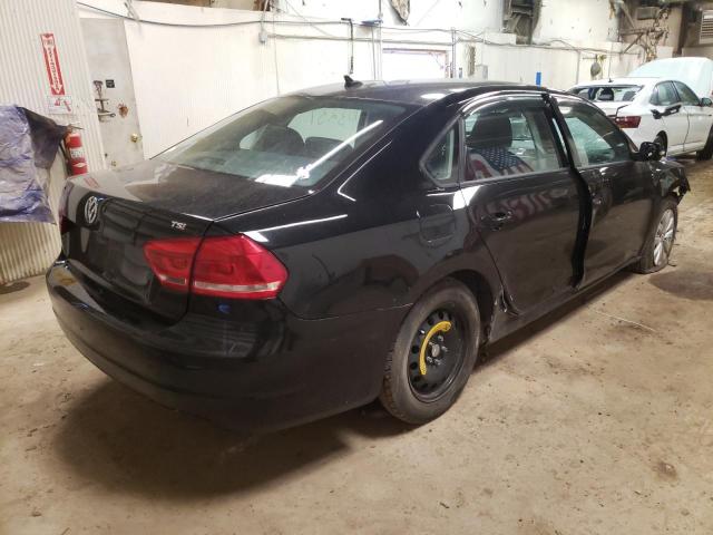 Photo 4 from auction – 2015 VOLKSWAGEN PASSAT S with VIN 1VWAT7A35FC051222