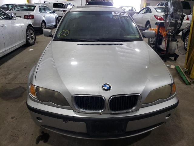Photo 9 from auction – 2003 BMW 325 I with VIN WBAAZ33473KP80448