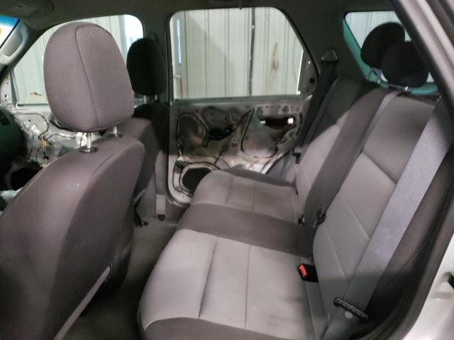 Photo 6 from auction – 2005 FORD ESCAPE XLS with VIN 1FMYU02Z45DA17933