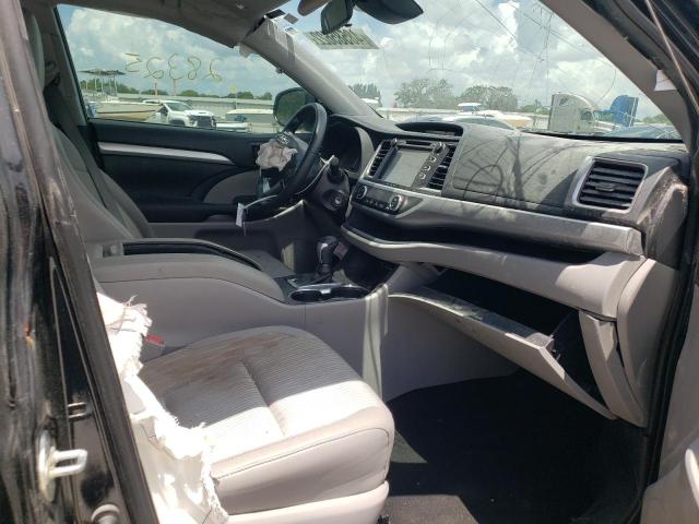 Photo 5 from auction – 2019 TOYOTA HIGHLANDER with VIN 5TDZZRFH0KS332163