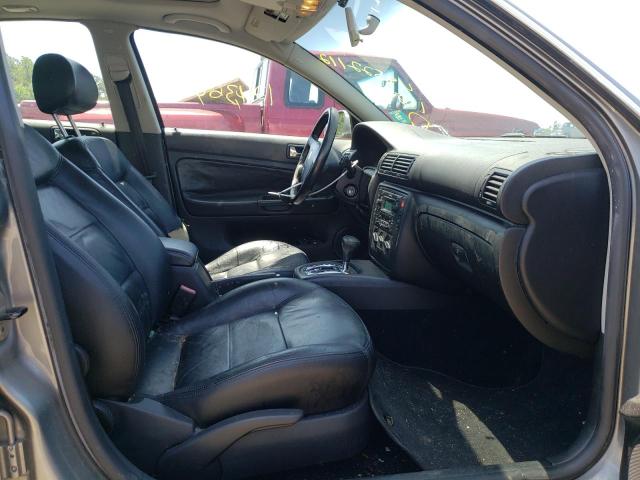 Photo 5 from auction – 2004 VOLKSWAGEN PASSAT GLS with VIN WVWPD63B74E112788