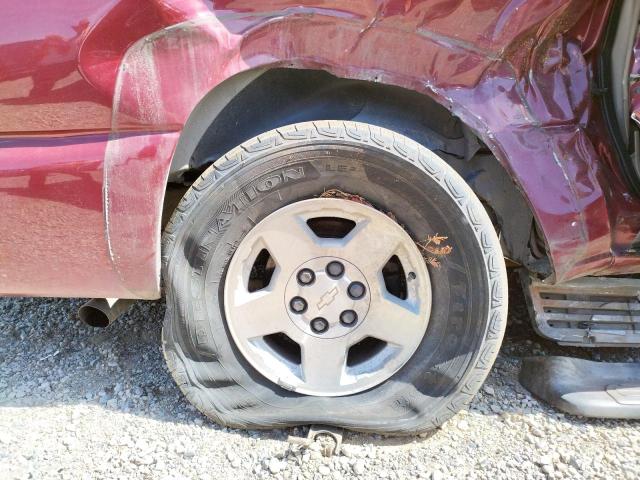 Photo 9 from auction – 2004 CHEVROLET SUBURBAN K with VIN 1GNFK16T64J138449