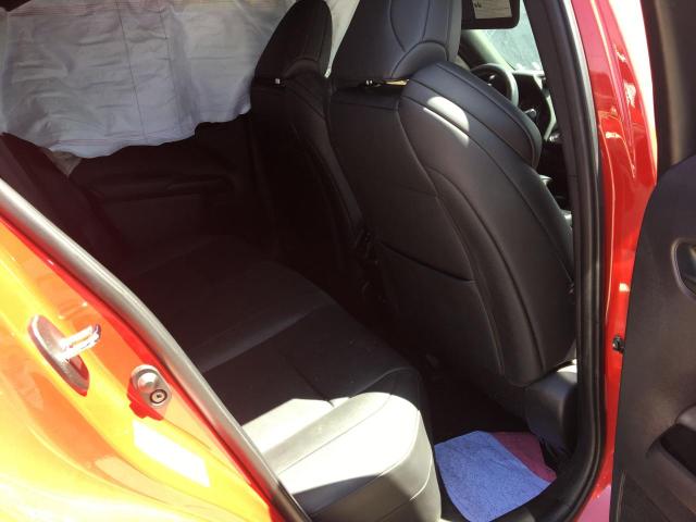 Photo 6 from auction – 2019 LEXUS UX 200 with VIN JTHY3JBH5K2010791