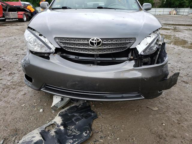 Photo 9 from auction – 2005 TOYOTA CAMRY LE with VIN 4T1BF30K05U596670