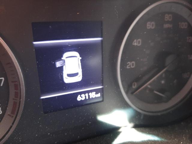 Photo 8 from auction – 2019 HYUNDAI TUCSON SE with VIN KM8J2CA40KU861168