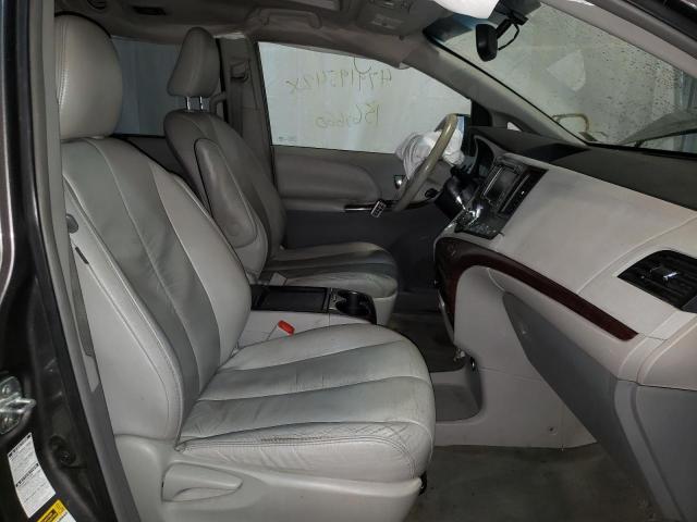 Photo 5 from auction – 2011 TOYOTA SIENNA XLE with VIN 5TDDK3DC5BS022741