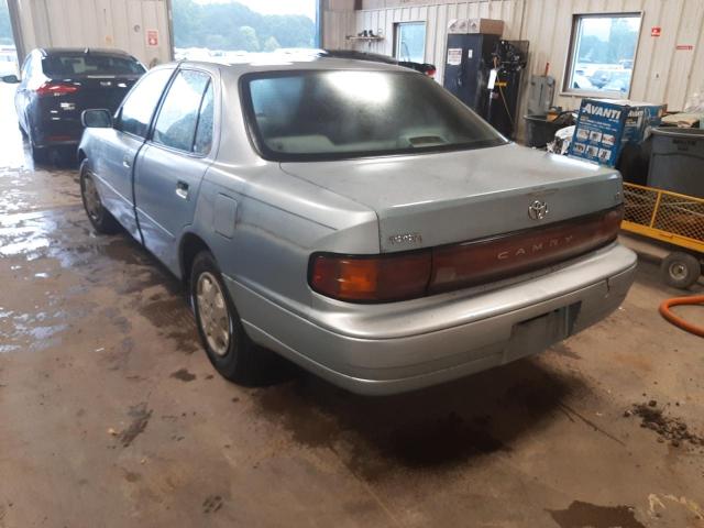 Photo 3 from auction – 1992 TOYOTA CAMRY LE with VIN 4T1SK12E3NU071240