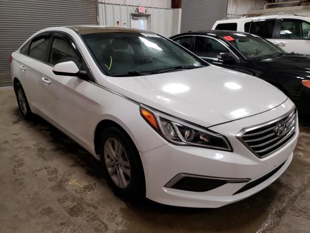 HYUNDAI SONATA SE 2017 with VIN 5NPE24AF7HH492695 - Photo from auction