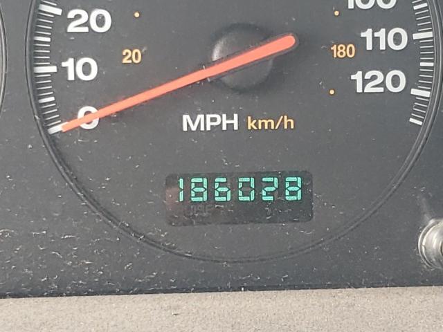 Photo 8 from auction – 2000 JEEP GRAND CHER with VIN 1J4GW48S2YC323562