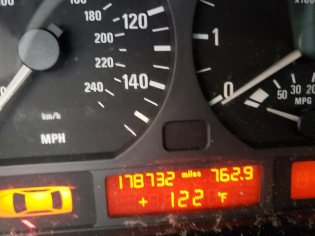 Photo 8 from auction – 2002 BMW 325 I with VIN WBAET37432NG81848