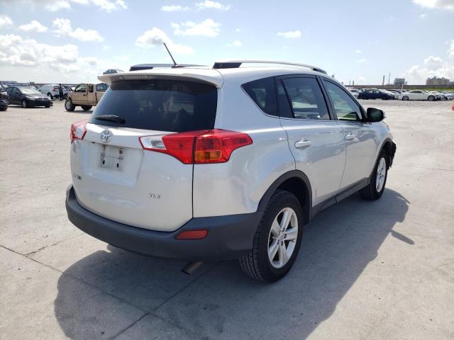 Photo 4 from auction – 2014 TOYOTA RAV4 XLE with VIN JTMWFREV1EJ000625