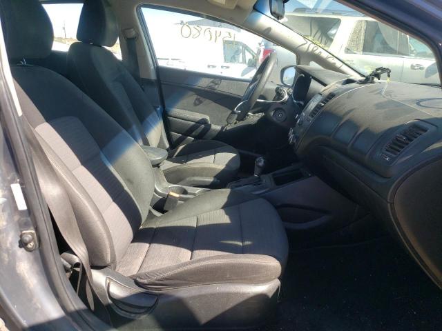 Photo 5 from auction – 2016 KIA FORTE LX with VIN KNAFX4A60G5573121