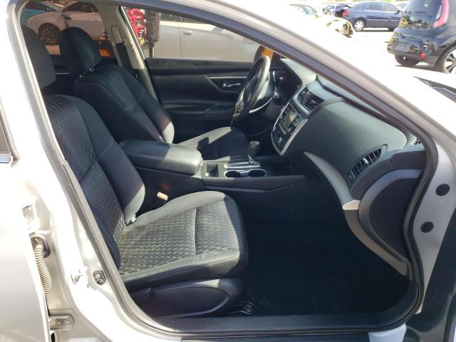 Photo 5 from auction – 2017 NISSAN ALTIMA 2.5 with VIN 1N4AL3AP2HC124800