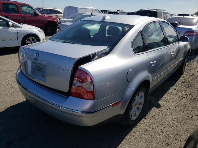 Photo 4 from auction – 2004 VOLKSWAGEN PASSAT GLS with VIN WVWPD63B64P149500