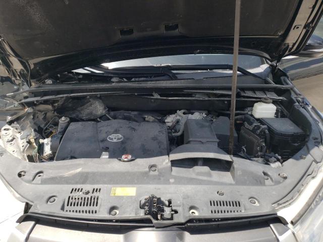 Photo 7 from auction – 2019 TOYOTA HIGHLANDER with VIN 5TDZZRFH0KS332163