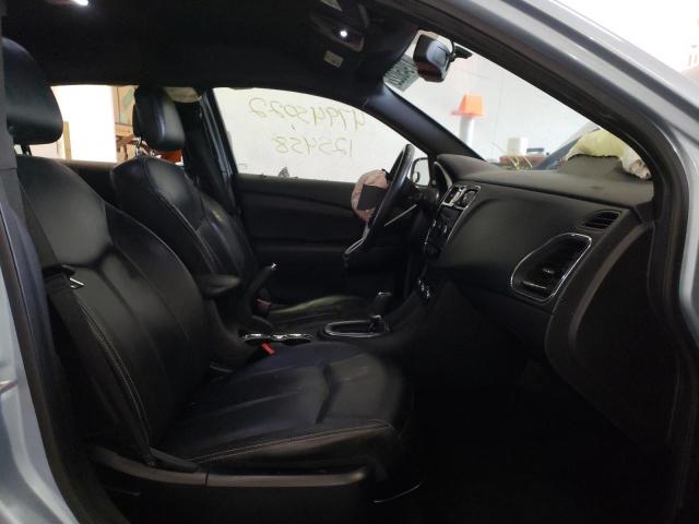 Photo 5 from auction – 2013 CHRYSLER 200 LIMITE with VIN 1C3CCBCG0DN520785
