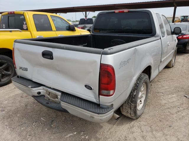 Photo 4 from auction – 2002 FORD F150 with VIN 1FTRX17W02NA87665