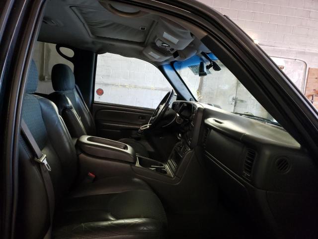 Photo 5 from auction – 2004 CHEVROLET AVALANCHE with VIN 3GNEK12T44G242294