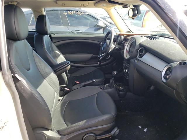 Photo 5 from auction – 2011 MINI COOPER with VIN WMWSU3C57BT094575