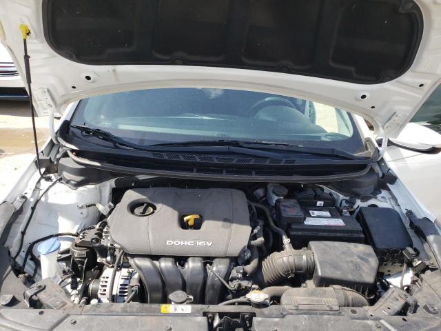 Photo 7 from auction – 2017 KIA FORTE LX with VIN 3KPFK4A77HE130447