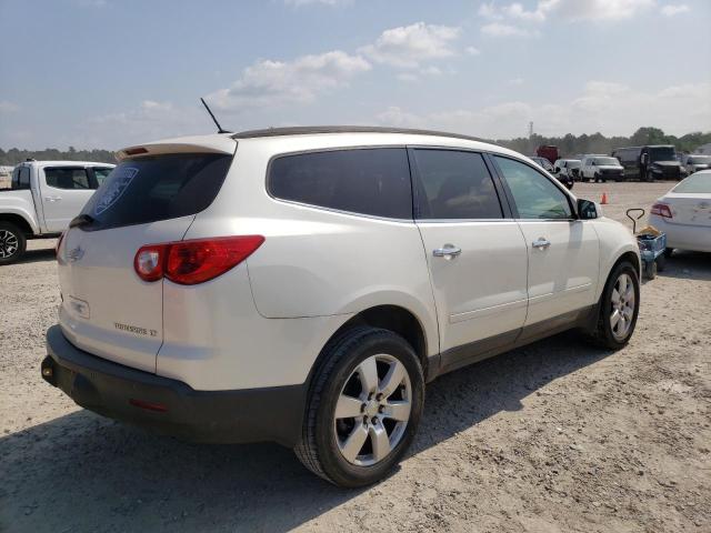 Photo 4 from auction – 2012 CHEVROLET TRAVERSE L with VIN 1GNKRGED7CJ175841