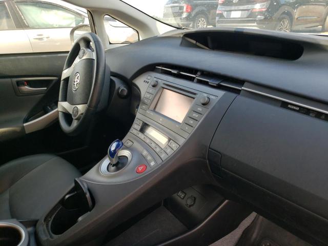 Photo 9 from auction – 2015 TOYOTA PRIUS with VIN JTDKN3DUXF1901730