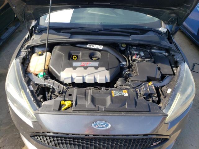 Photo 7 from auction – 2015 FORD FOCUS ST with VIN 1FADP3L93FL358585