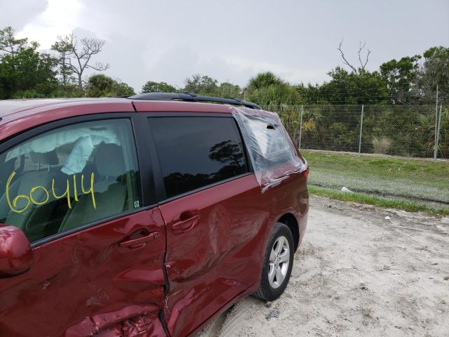 Photo 10 from auction – 2016 TOYOTA SIENNA LE with VIN 5TDKK3DC2GS722540