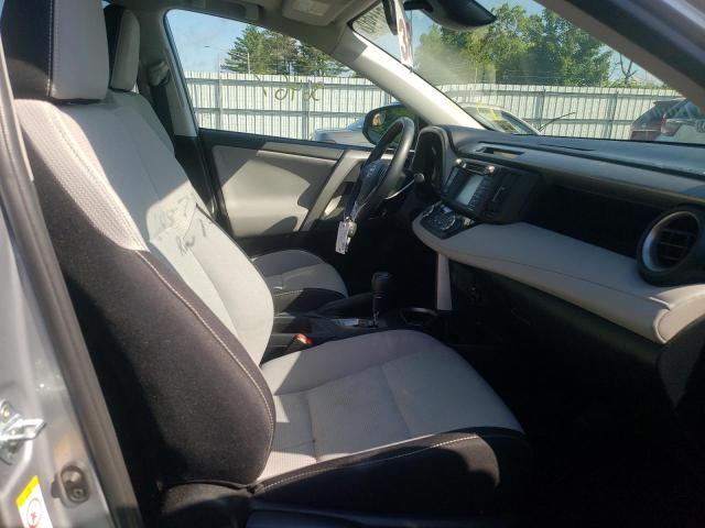 Photo 5 from auction – 2017 TOYOTA RAV4 XLE with VIN 2T3RFREV2HW643214
