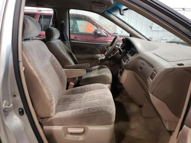 Photo 5 from auction – 2001 TOYOTA SIENNA LE with VIN 4T3ZF13C01U333538