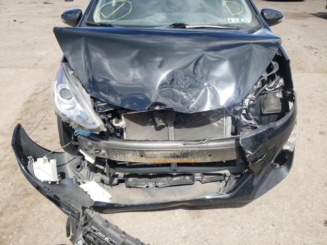 Photo 9 from auction – 2016 TOYOTA PRIUS C with VIN JTDKDTB3XG1118258