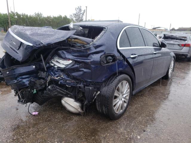 Photo 4 from auction – 2017 MERCEDES-BENZ E 300 with VIN WDDZF4JB5HA227080