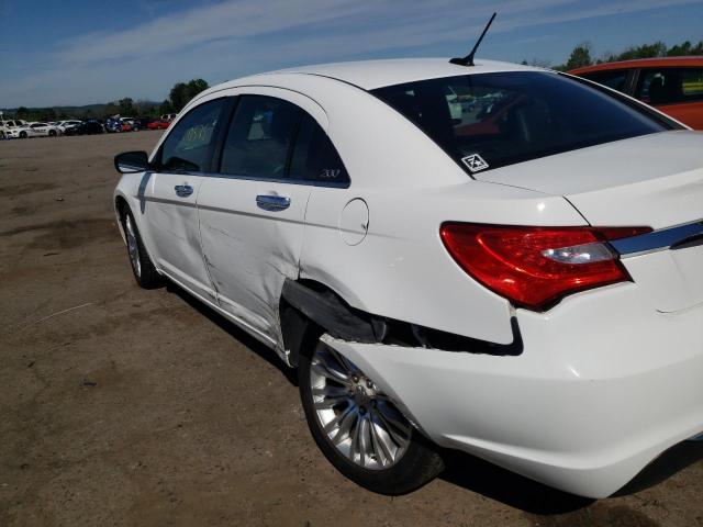 Photo 9 from auction – 2013 CHRYSLER 200 LIMITE with VIN 1C3CCBCG0DN651439