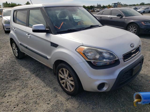 KIA SOUL + 2013 with VIN KNDJT2A6XD7521329 - Photo from auction