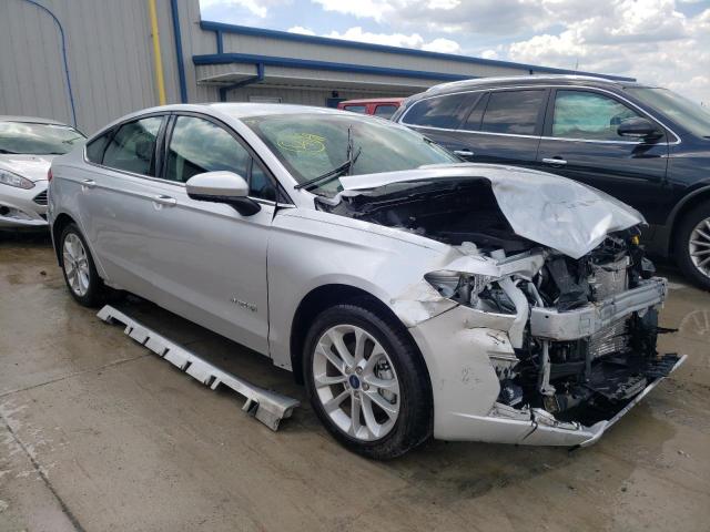 FORD FUSION SE 2019 with VIN 3FA6P0LU3KR133395 - Photo from auction