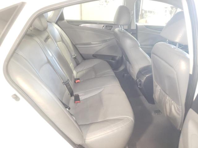 Photo 6 from auction – 2013 HYUNDAI SONATA HYB with VIN KMHEC4A44DA096782
