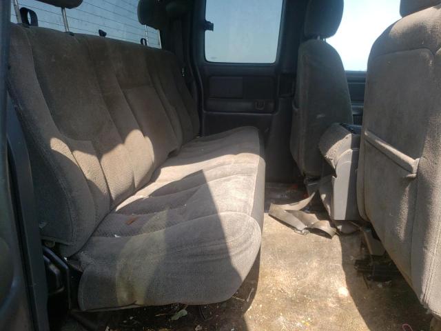 Photo 6 from auction – 2004 CHEVROLET SILVERADO with VIN 2GCEC19T441260010
