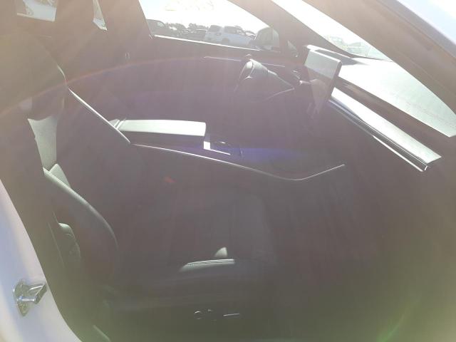 Photo 5 from auction – 2022 TESLA MODEL S with VIN 5YJSA1E58NF470995