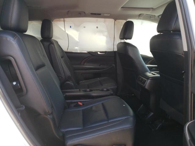 Photo 6 from auction – 2019 TOYOTA HIGHLANDER with VIN 5TDJZRFH7KS592217