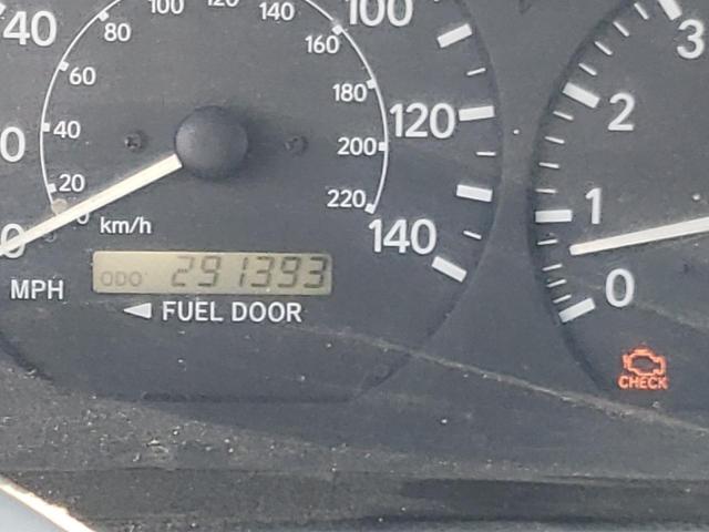 Photo 8 from auction – 2001 TOYOTA CAMRY LE with VIN JT2BF28K110305946