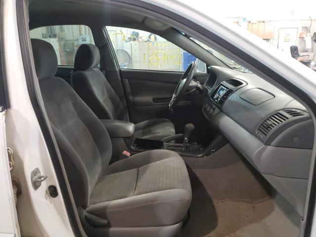 Photo 5 from auction – 2005 TOYOTA CAMRY LE with VIN 4T1BE32K85U430705