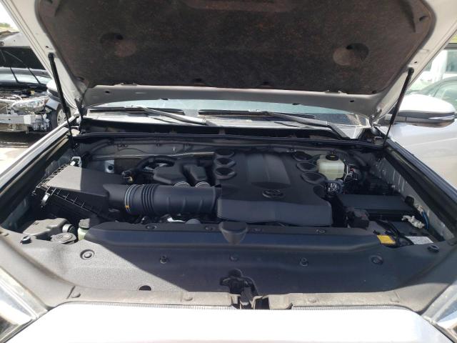Photo 7 from auction – 2020 TOYOTA 4RUNNER SR with VIN JTEBU5JR6L5801154