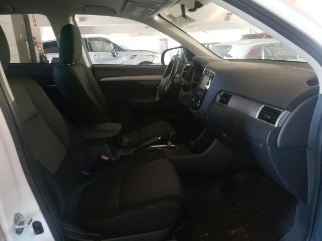 Photo 5 from auction – 2014 MITSUBISHI OUTLANDER with VIN JA4AD3A30EZ015775