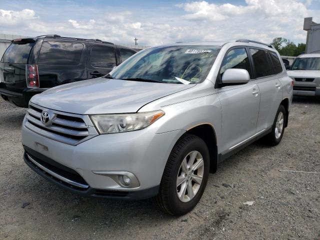 Photo 2 from auction – 2011 TOYOTA HIGHLANDER with VIN 5TDBK3EHXBS056871