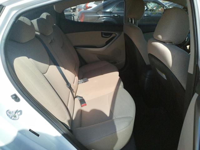 Photo 6 from auction – 2016 HYUNDAI ELANTRA SE with VIN 5NPDH4AE3GH759945