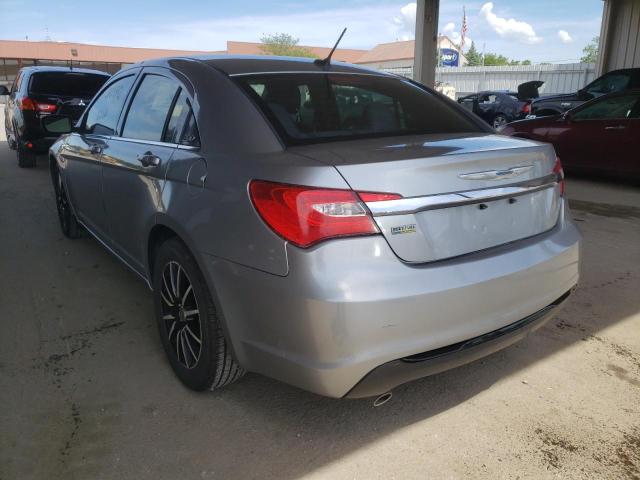 Photo 3 from auction – 2013 CHRYSLER 200 TOURIN with VIN 1C3CCBBG5DN678055