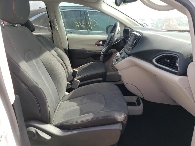 Photo 5 from auction – 2017 CHRYSLER PACIFICA L with VIN 2C4RC1CG3HR507411