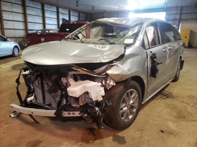 Photo 2 from auction – 2021 TOYOTA SIENNA LE with VIN 5TDKRKECXMS048010