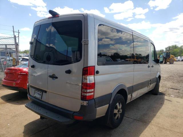 Photo 4 from auction – 2014 MERCEDES-BENZ SPRINTER 2 with VIN WDZPE7DC4E5870633
